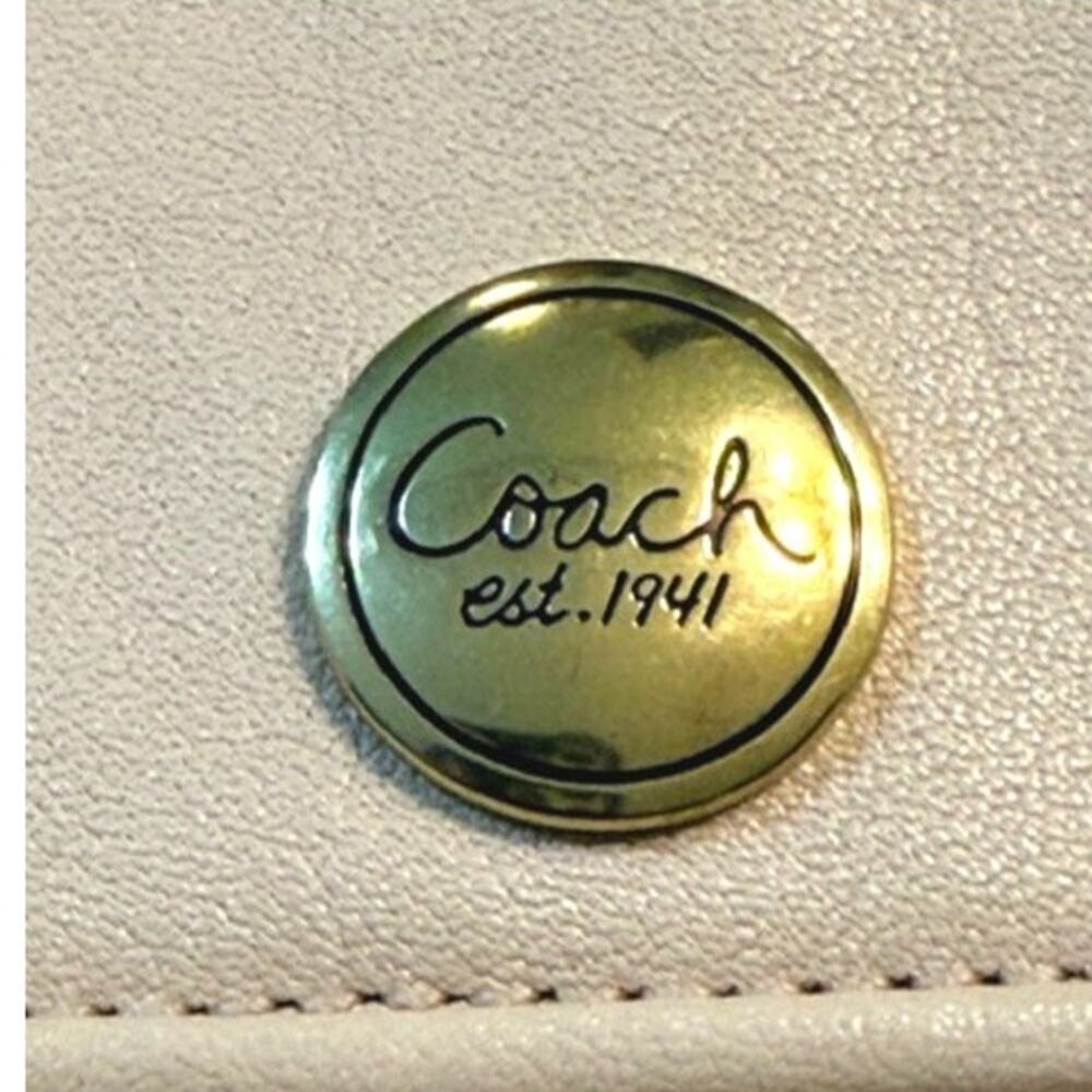 Coach Leather Wristlet Clutch Beige Cream Pleated Small Bag Gold Snap Purse - Picture 6 of 10